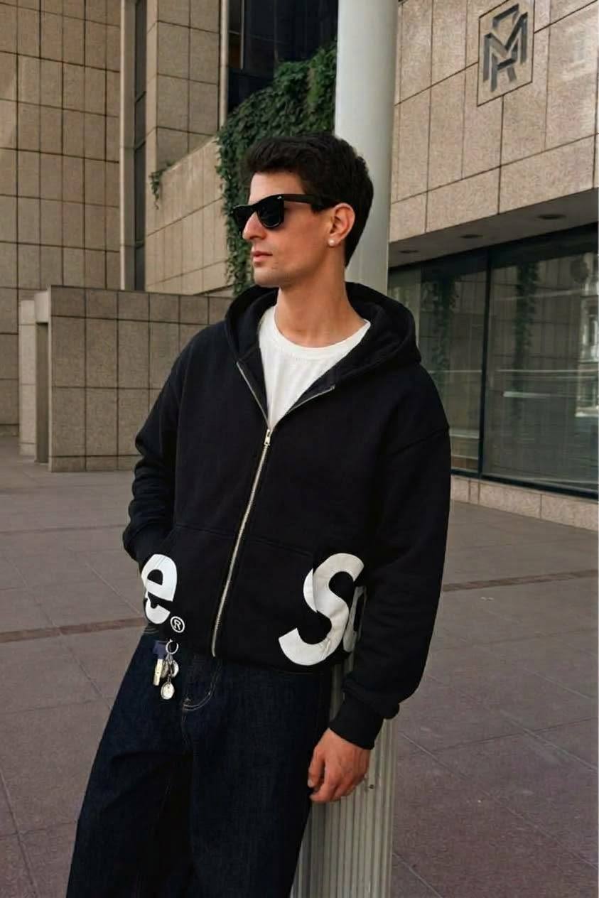 VESTE