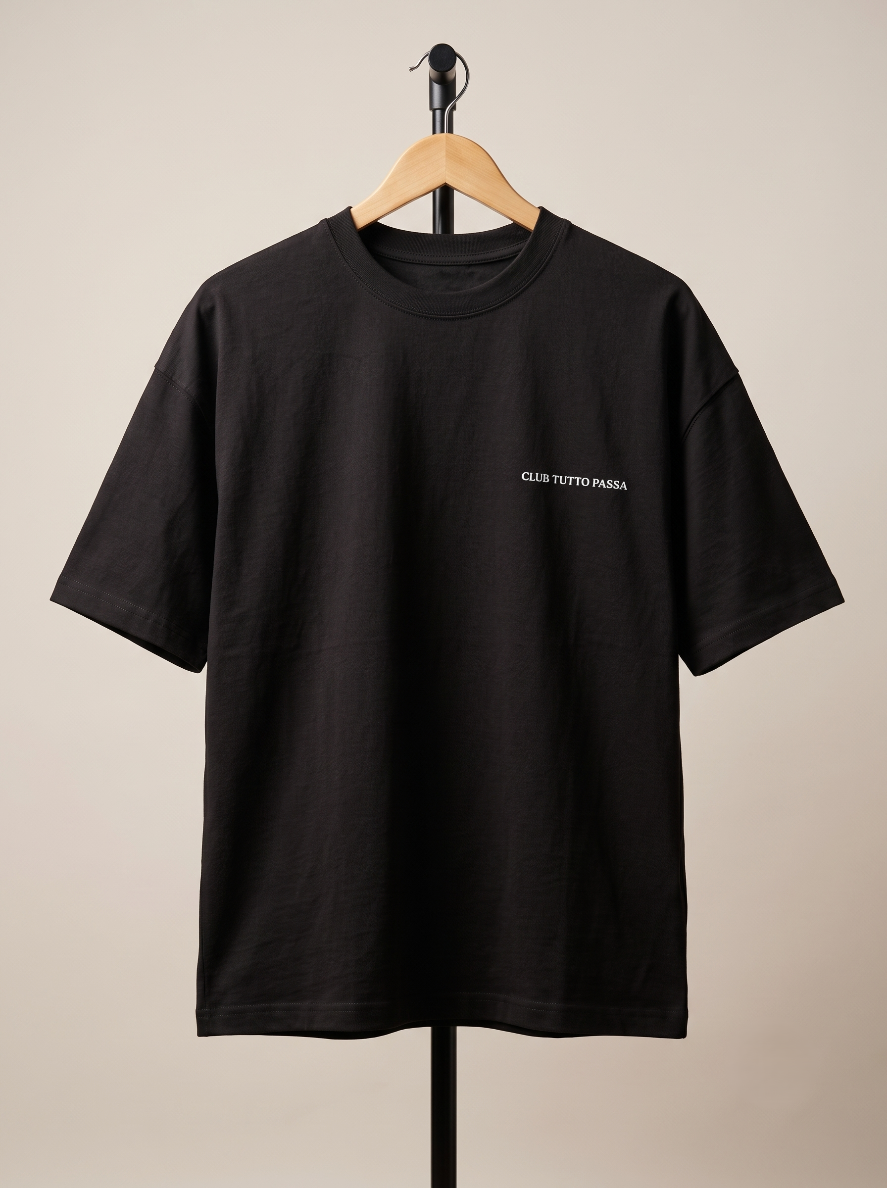 T-SHIRT OVERSIZE TUTTO PASSA 2