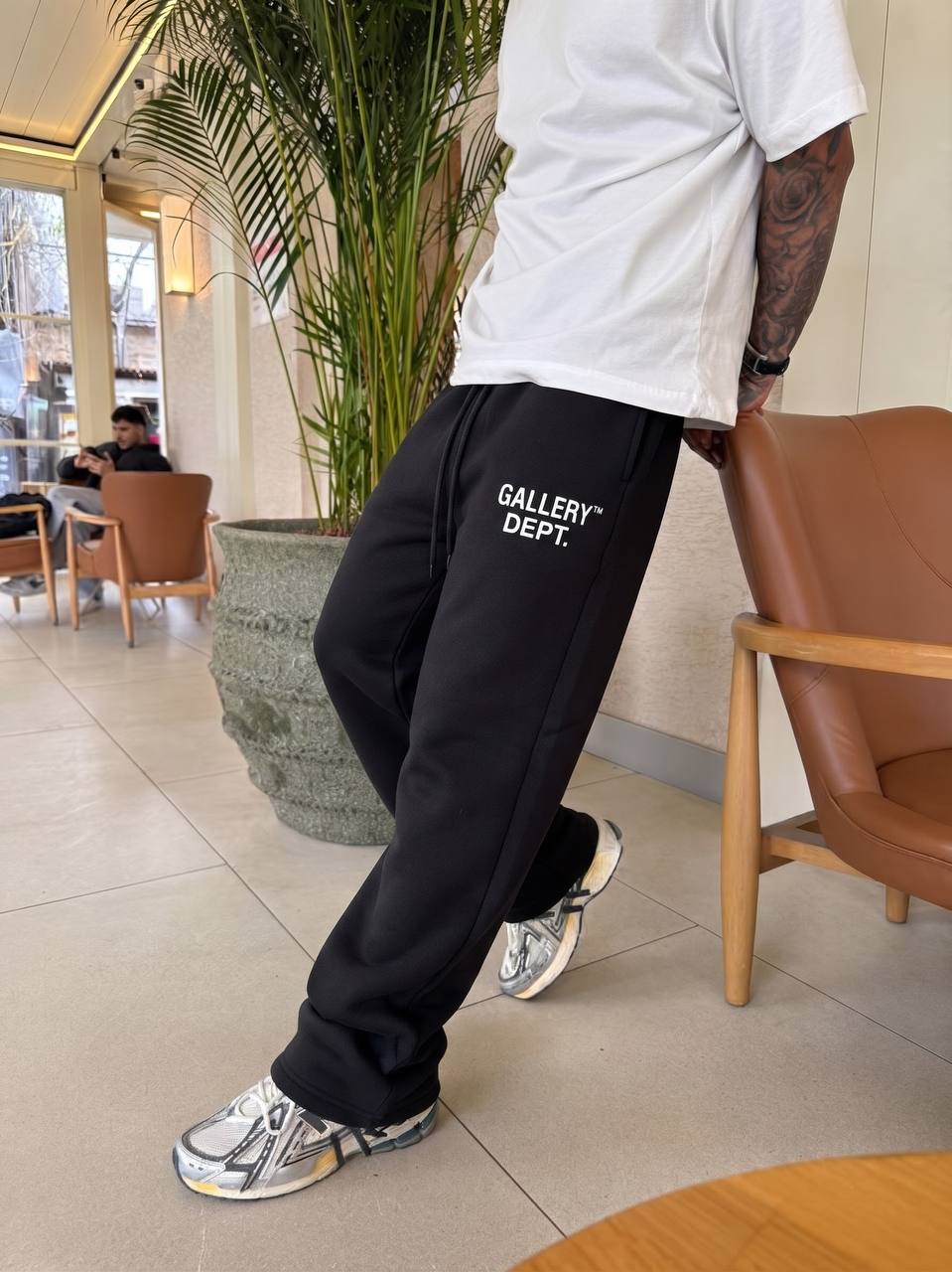 JOGGER GALLERY DEPT