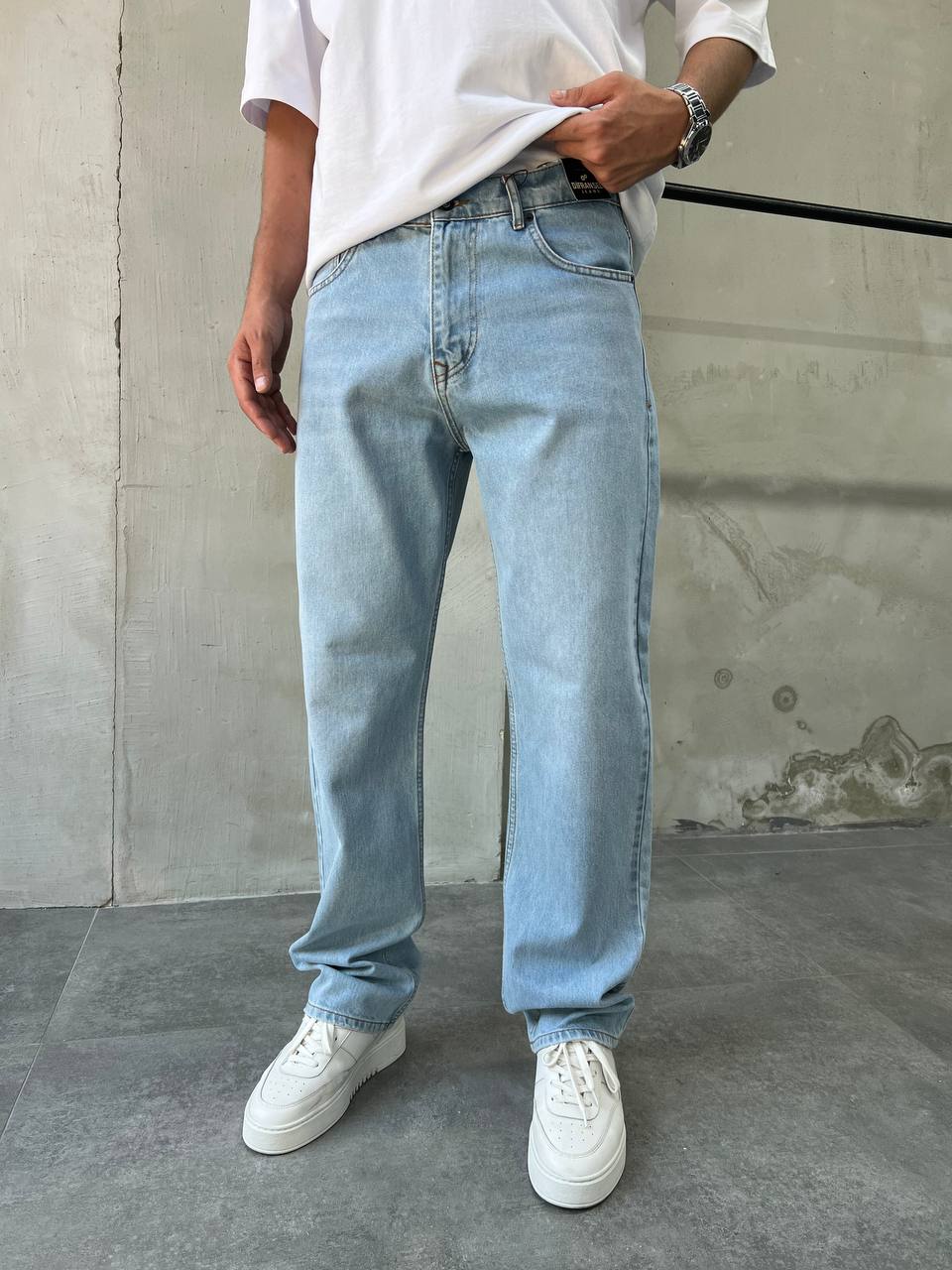 JEAN BAGGY LOOSE-FIT K10