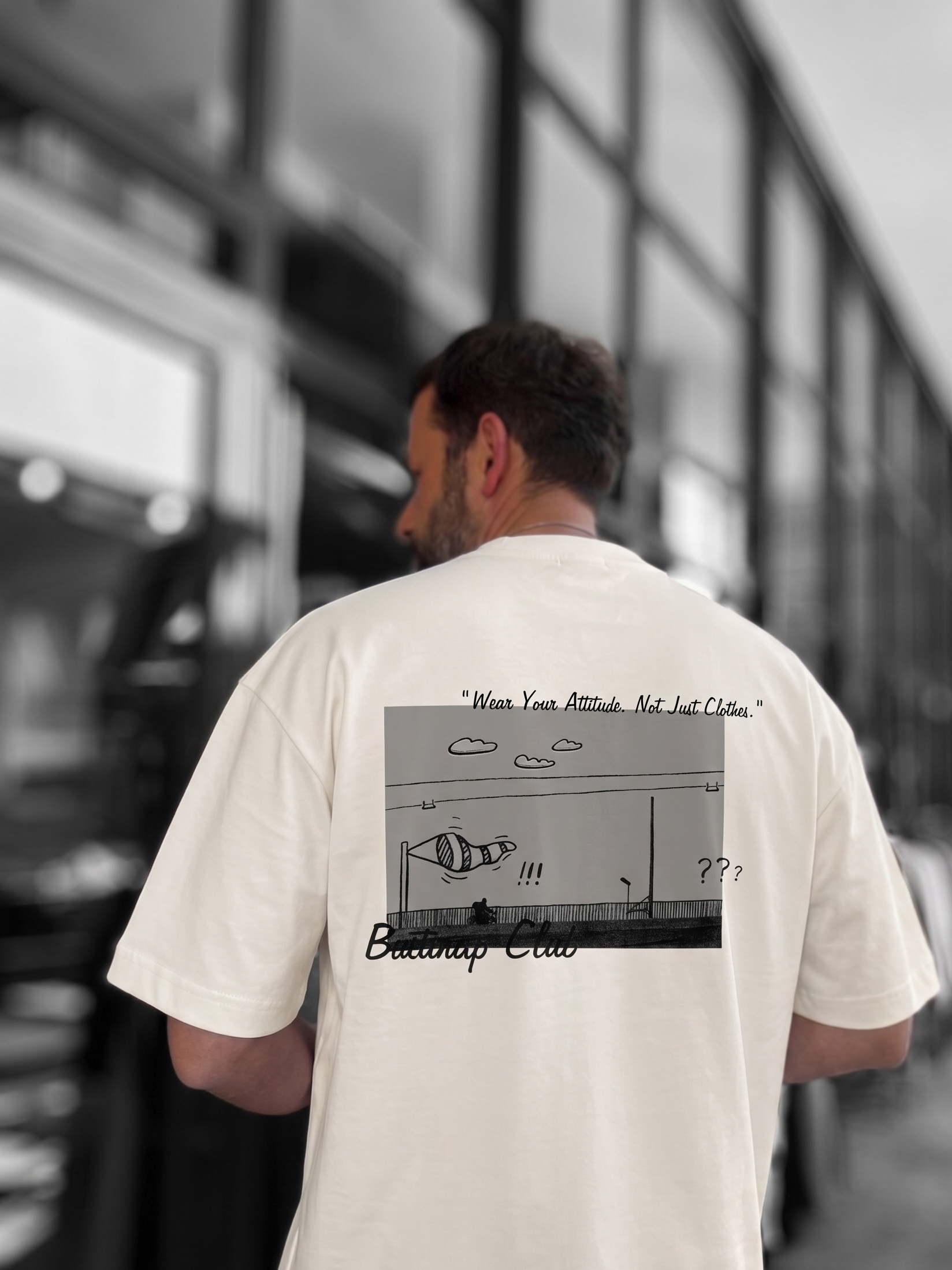 T-SHIRT OVERSIZE UPC