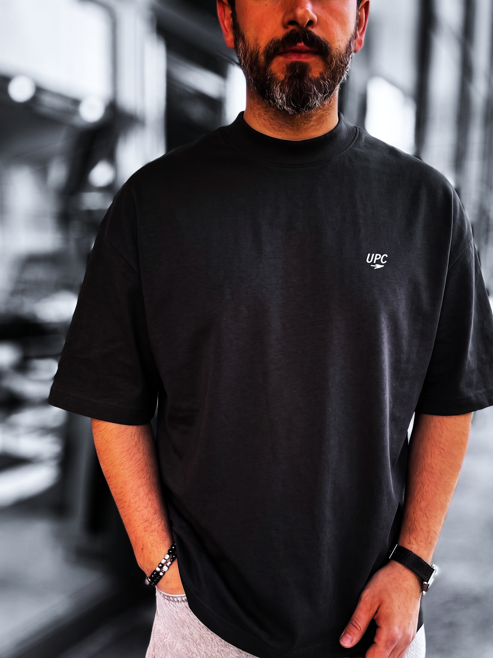 T-SHIRT OVERSIZE UPC 3